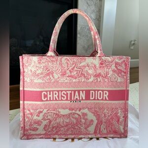 Dior Book Tote bag Medium